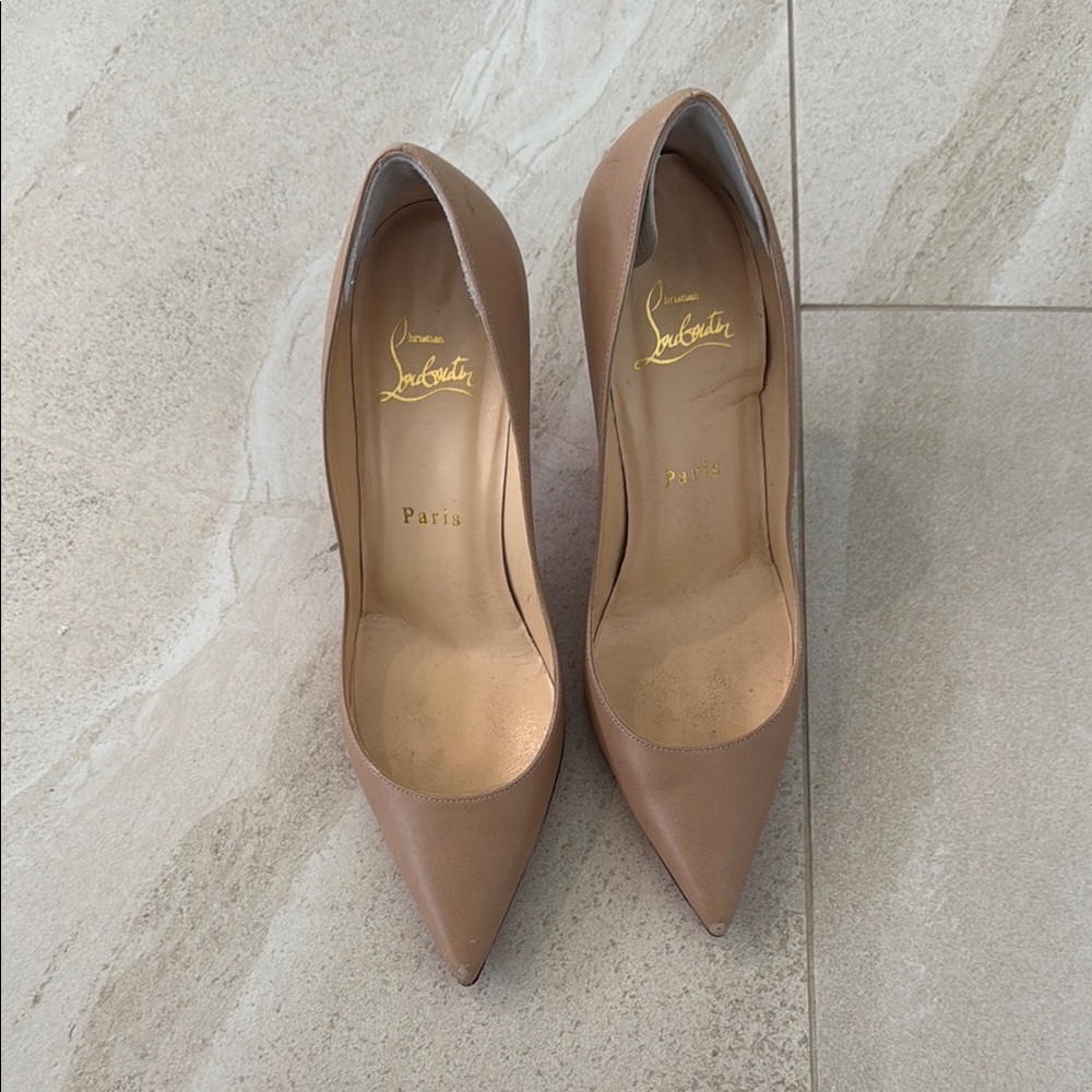 ❤️Christian Louboutin size 6.5 Nude Heels- offers welcomed!!!!!❤️ - Picture 6 of 15